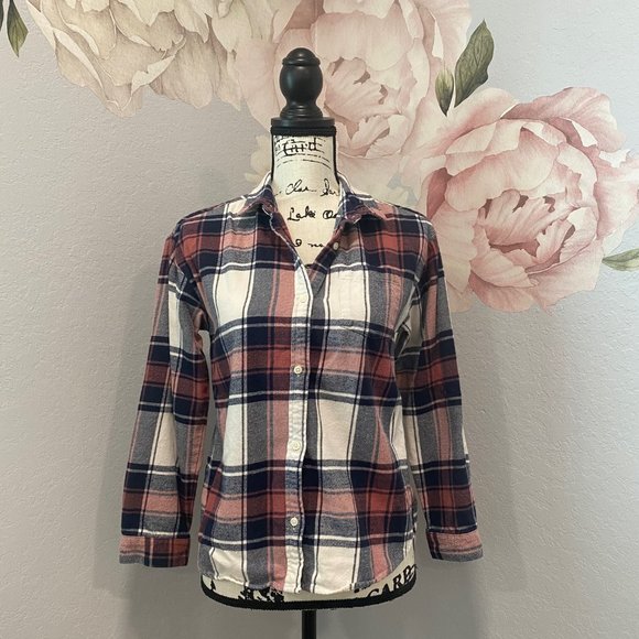 GAP Teen Flannel Shirt - Picture 2 of 2